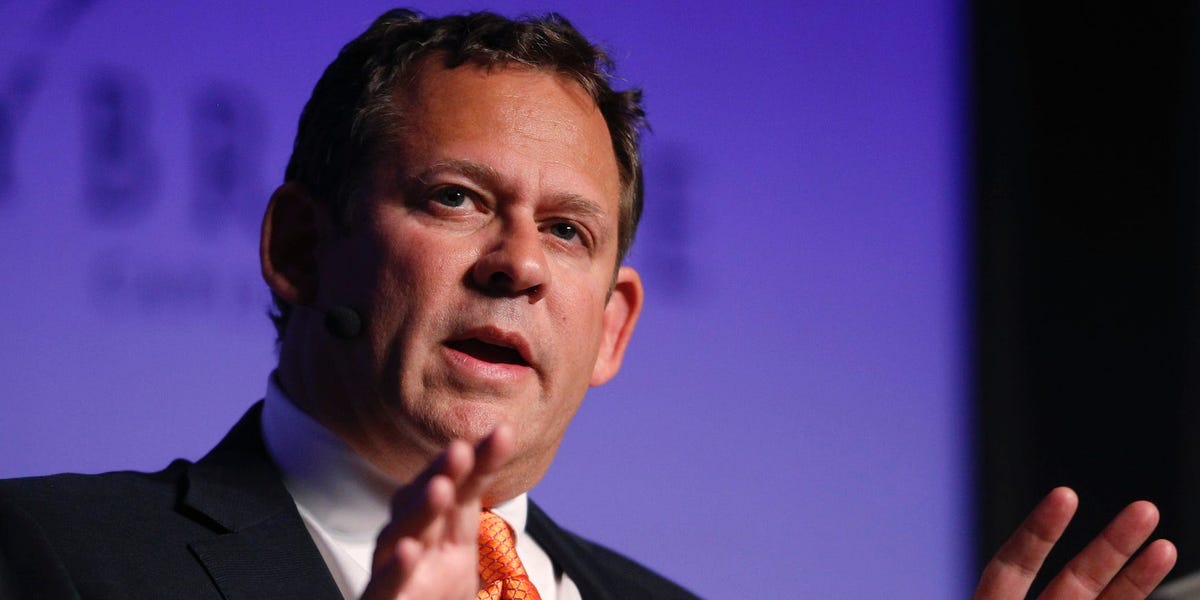 Rick Rieder Investing Strategy: Portfolio Ideas and Advice