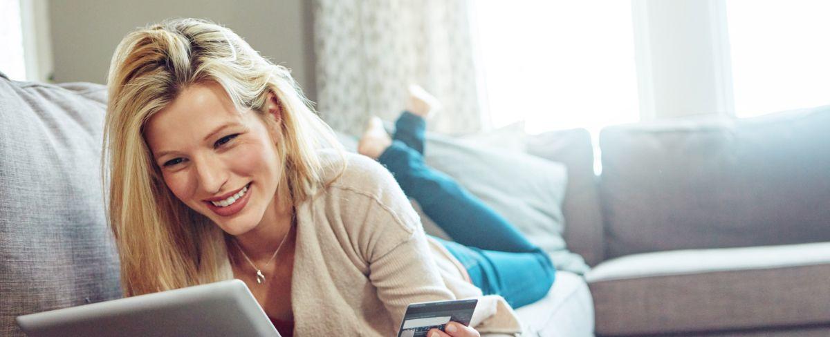 Best Cash Back Bonus Credit Card | CompareCredit™