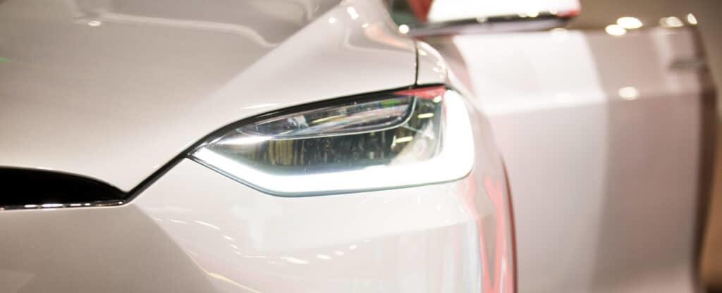 The Future of Car Insurance: The Rise of EVs (2023)