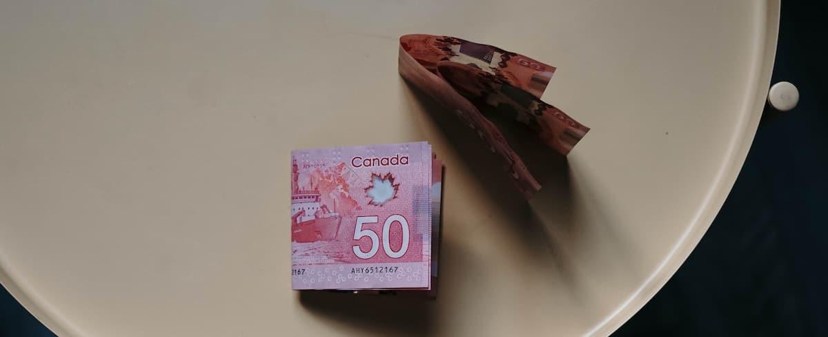 The 30 Best Side Hustles in Canada For 2023