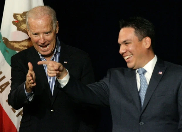 Democrats Want DACA Recipients Eligible For Taxpayer-Insured Home Loans!