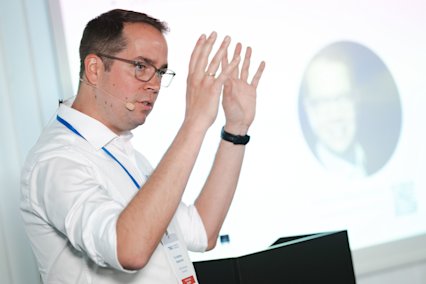 Video: Research @ TNG: Our roadmap to distributed training on a B200 cluster