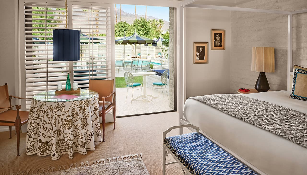 Lanai Bedroom with Pool View | Best resort in Palm Springs