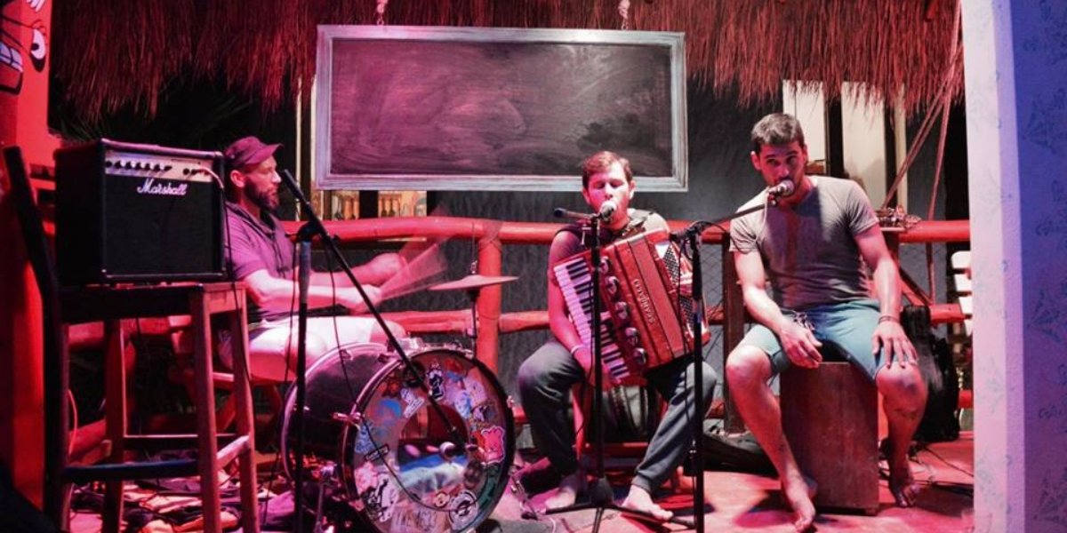 Talented musicians at the jam session in Holbox
