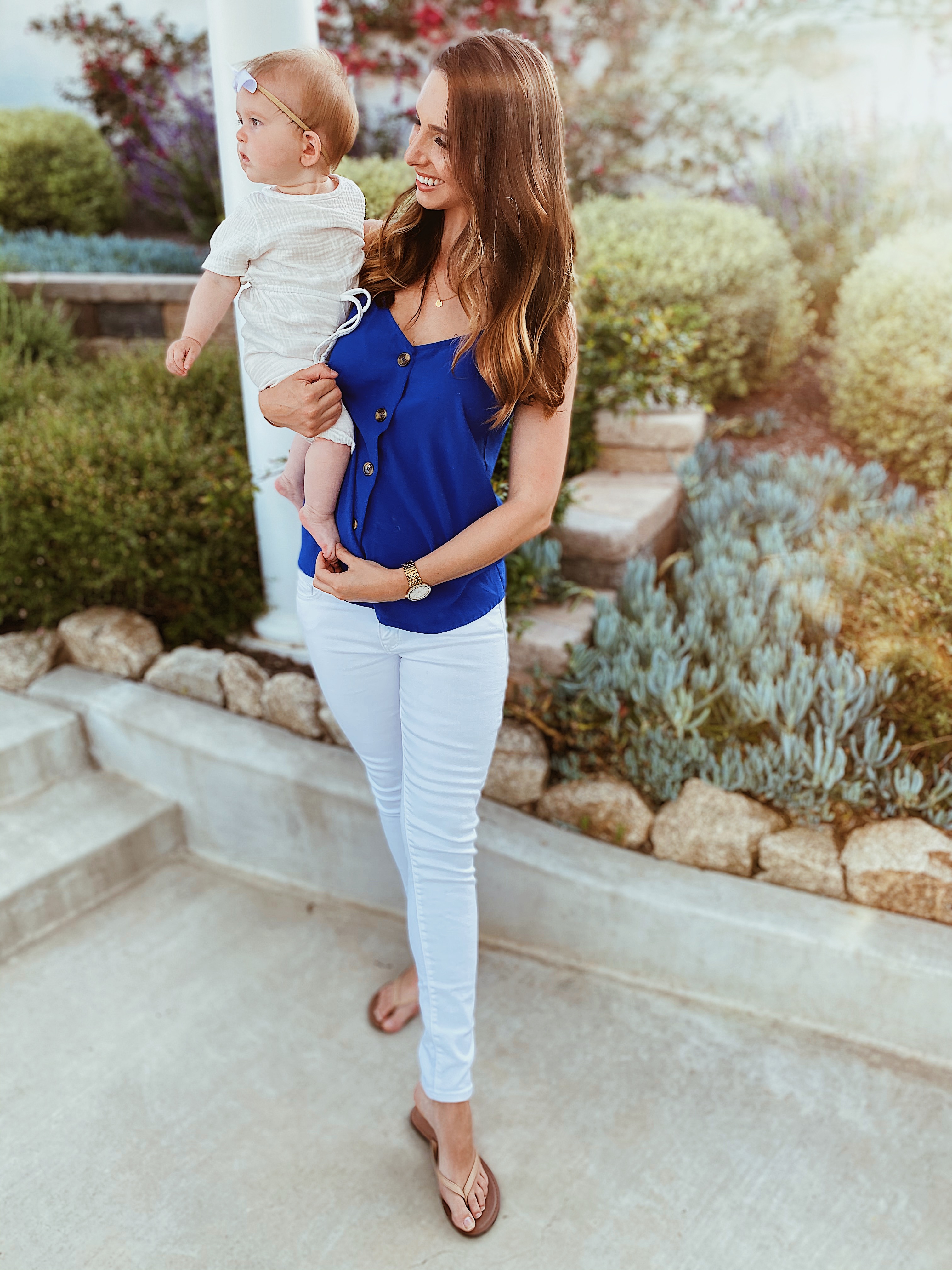Breastfeeding Friendly Postpartum Tops-Royal Blue button tank