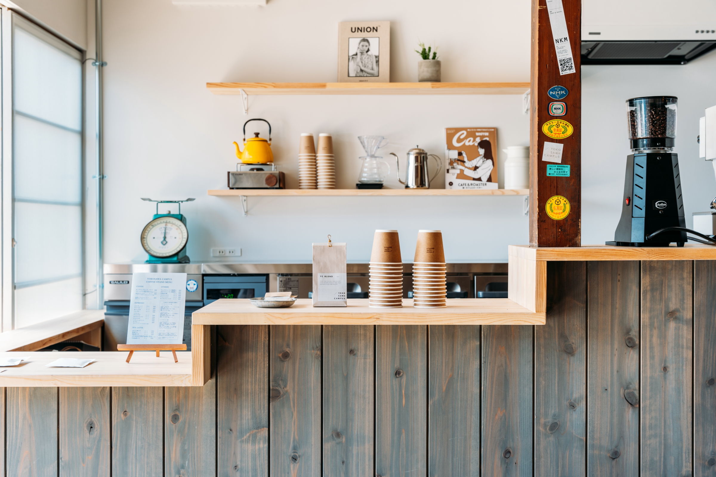 商店建築増刊「good design cafe vol.4」にNoMaDoS設計物件の