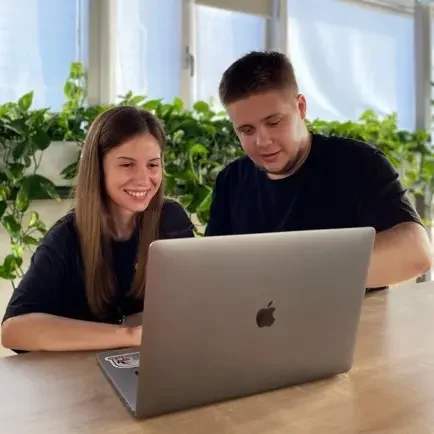 Reliqio experts at work