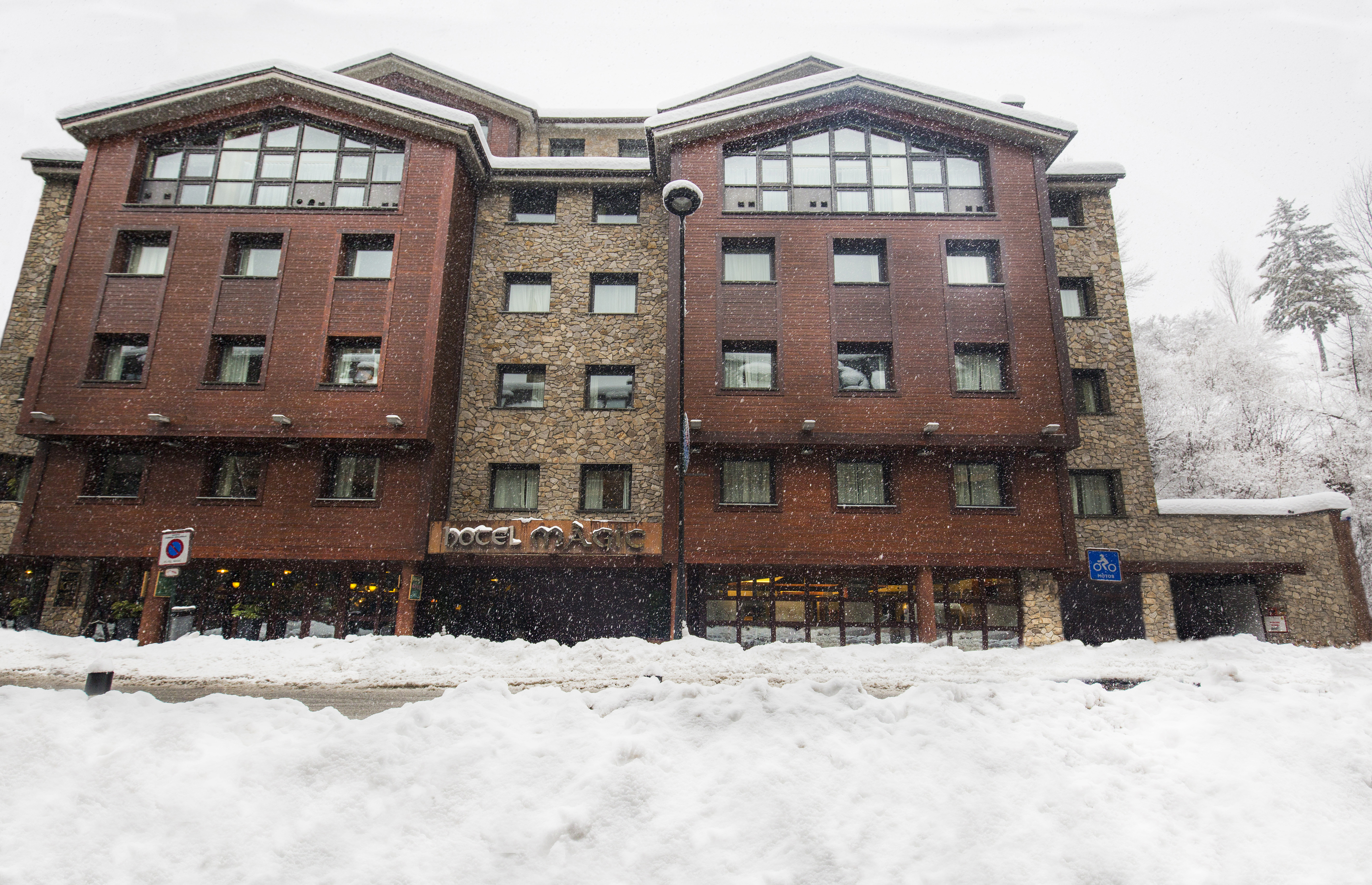 Magic La Massana Ski Holiday Offers from £640 | ATS