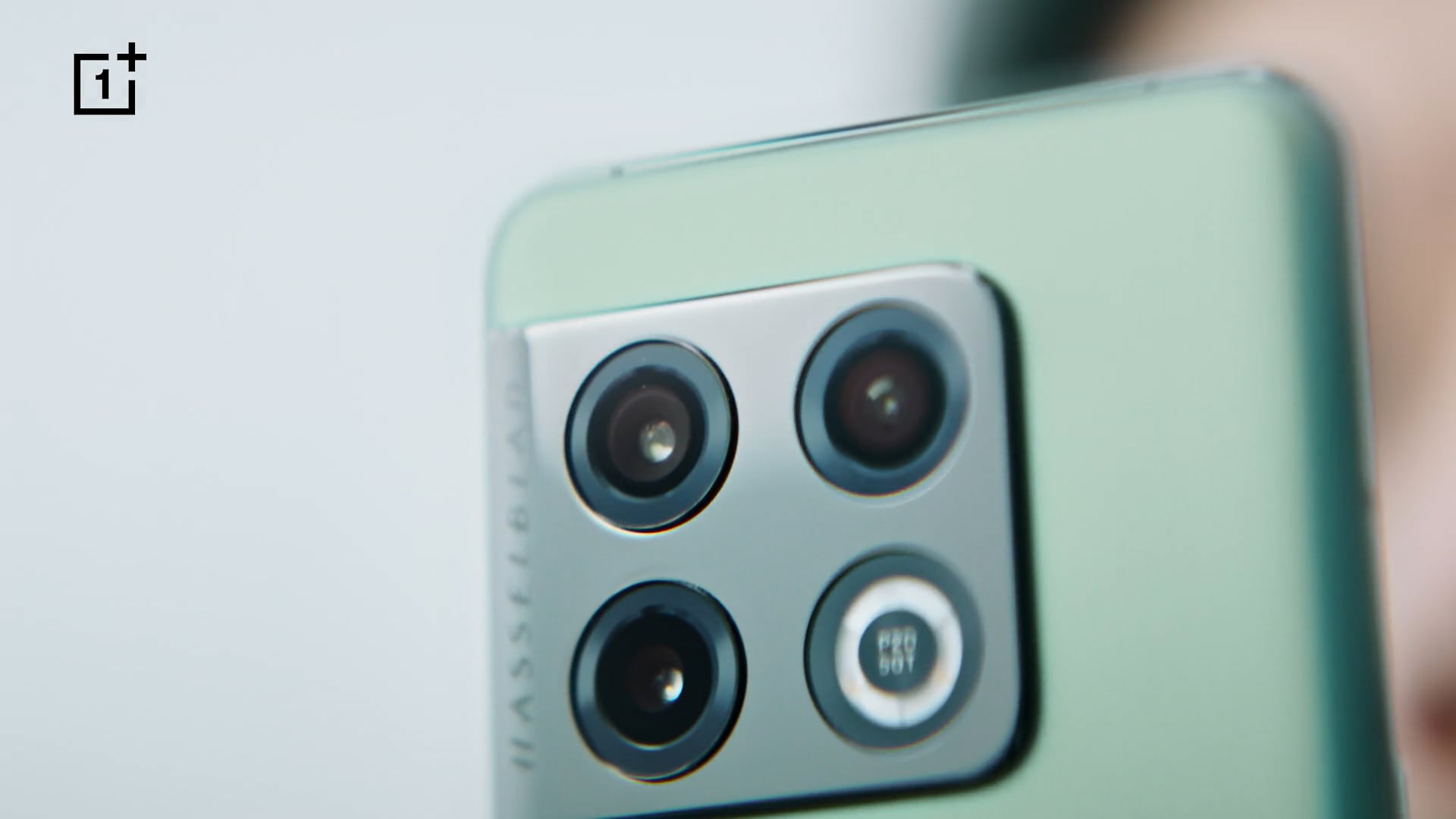 OnePlus — The World of a Billion Colors