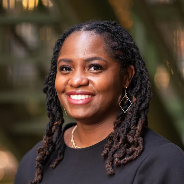 A photo of Lauren Wells