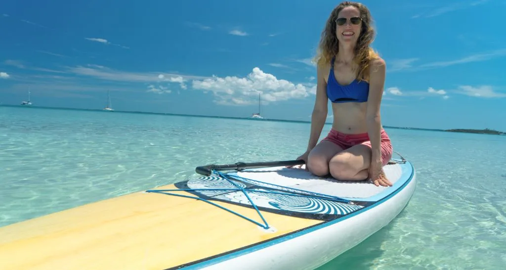 best-beaches-in-nassau-bahamas-paddleboarding