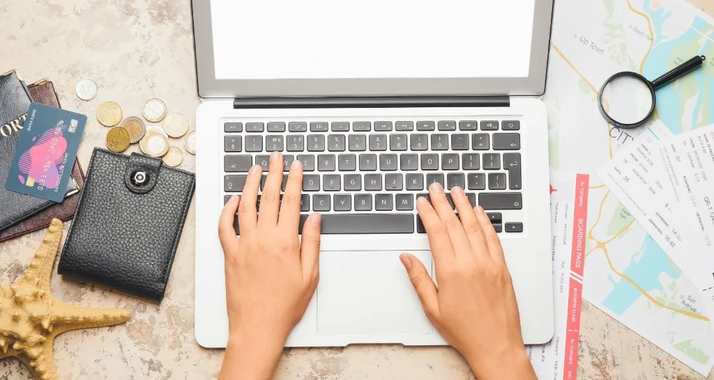 Where to Book Your Bahamas Adventure Online (Safely & Smartly)