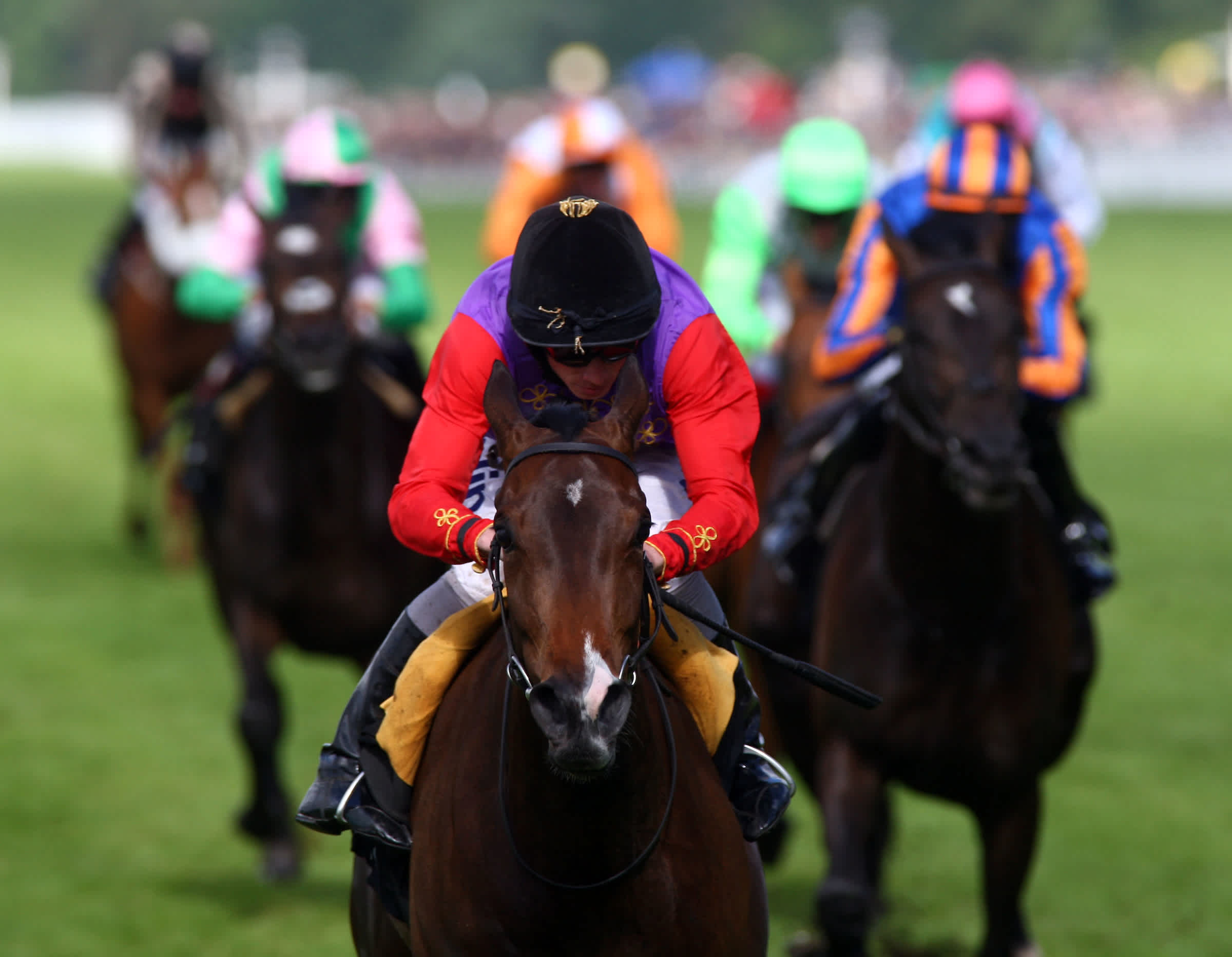 Dave Nevison's free racing tips Moore to enjoy royal winner?