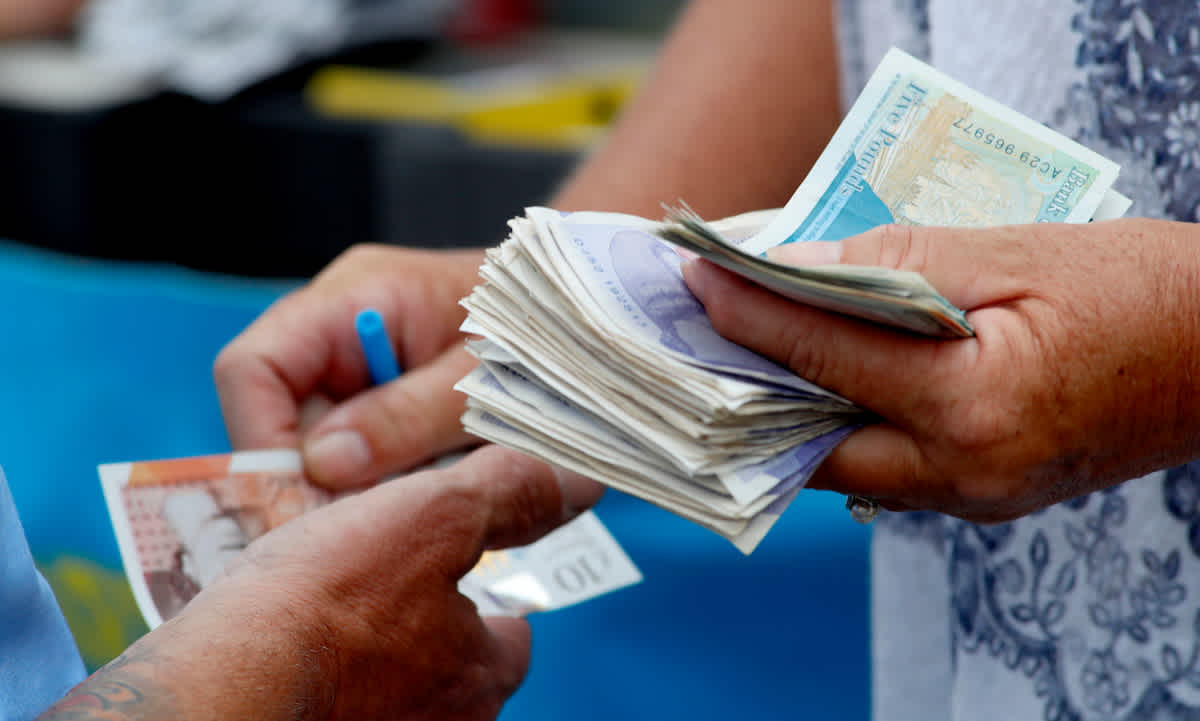 Racing TV survey uncovers significant black market threat