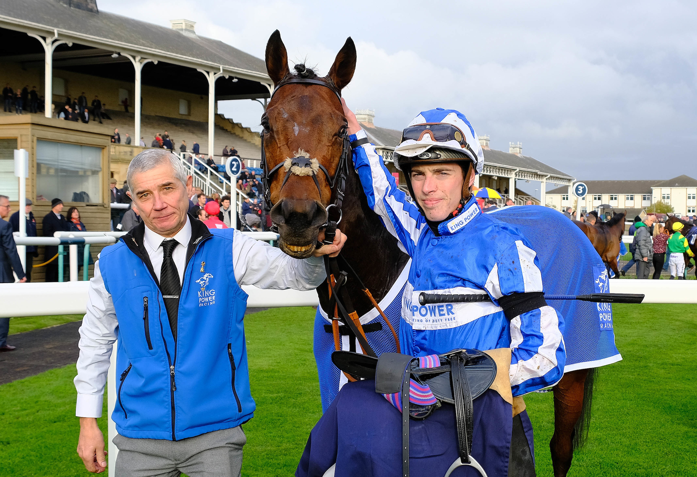 Donjuan Triumphant carried the colours of the late Srivaddhanaprabh to victory at Doncaster (Focusonracing) Donjuan Triumphant carried the colours of the late Srivaddhanaprabh to victory at Doncaster (Focusonracing)