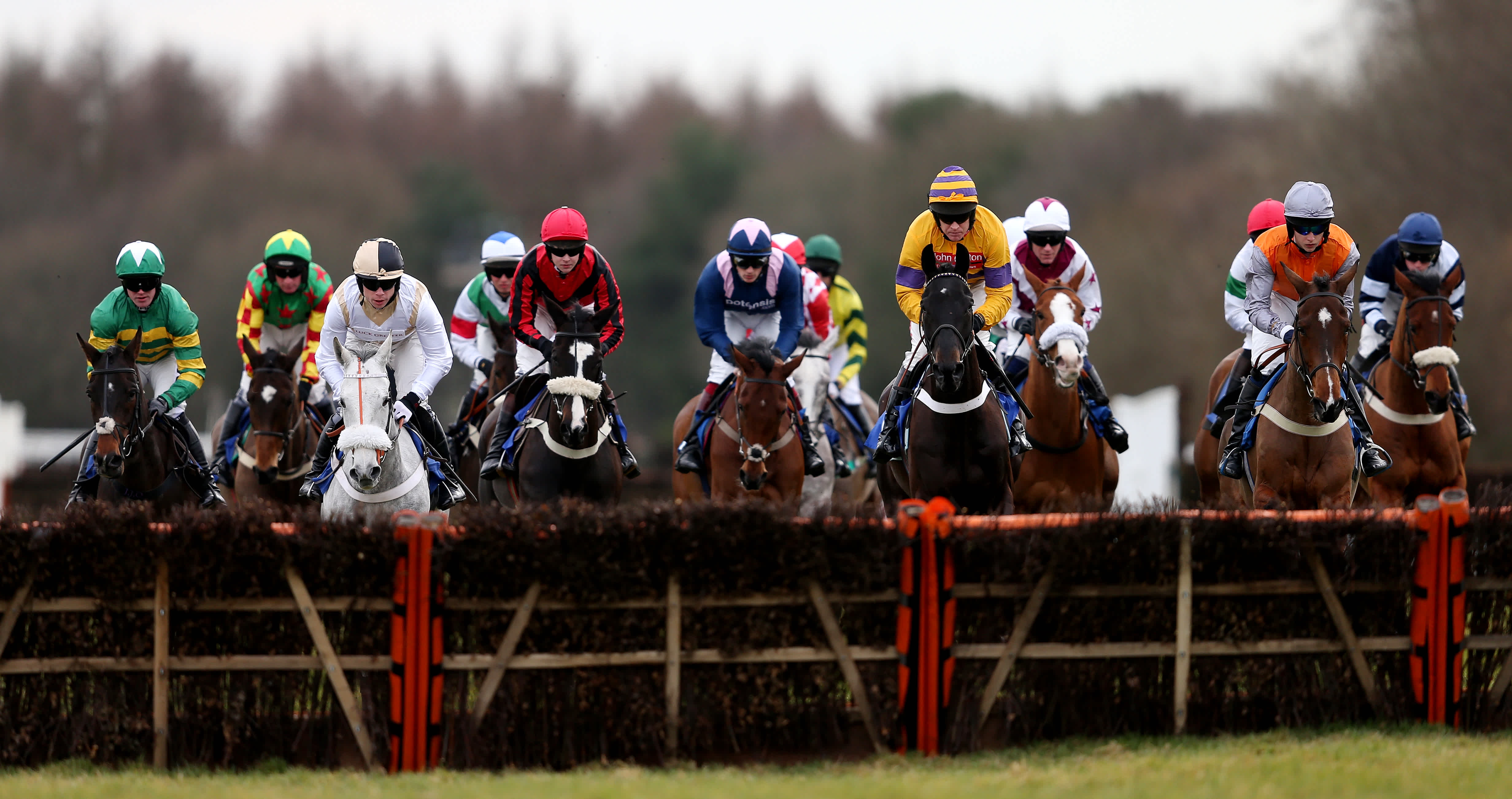 Angus McNae's top horse racing tips for Sunday