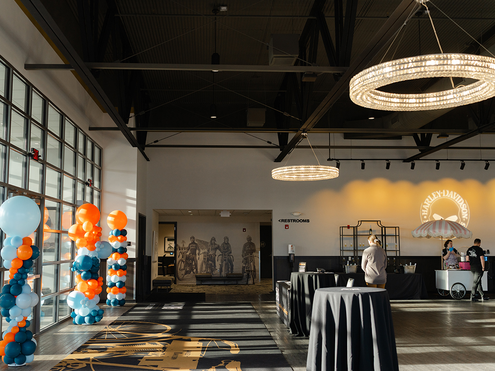 27.0.1 GarageSpace GalleryGrid Card1 GarageEvent