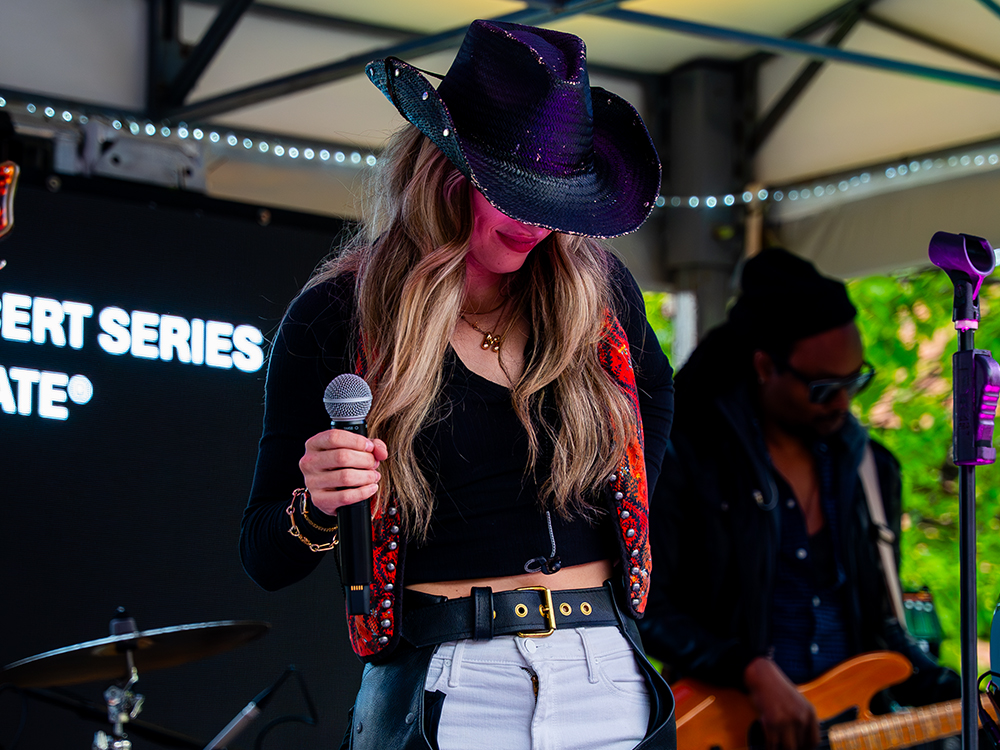 3.2_Exhibits_LargeCarouselSlider_Card3_UpcomingEvents