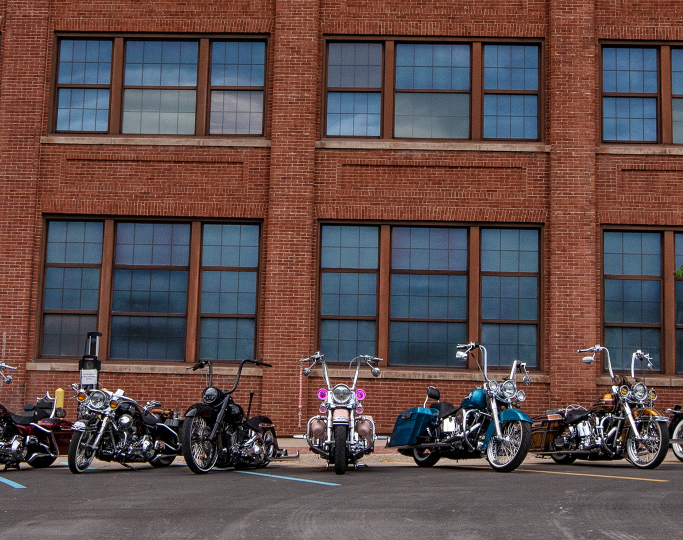 10.0_HDheadquaters_GalleryGridStyle_Card1_bikes-at-jun