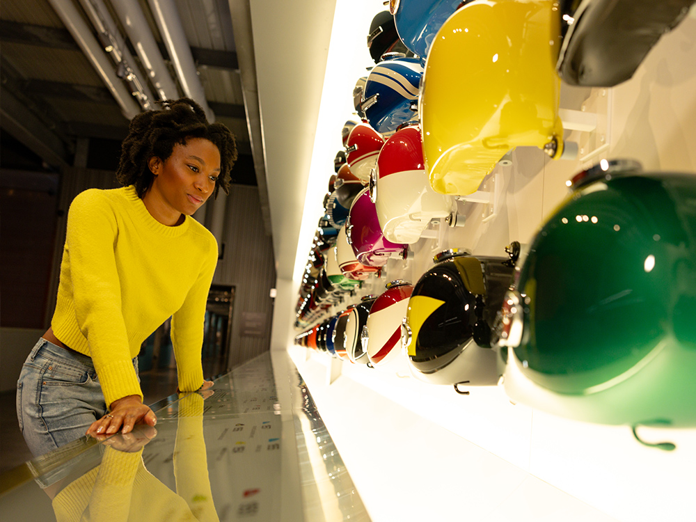 3.1_SpecialExhibits_LargeCarouselSlider_Card2_PlanByInterest