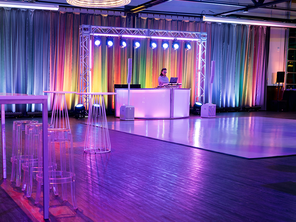 27.0.1 GarageSpace GalleryGrid Card10 GarageEvent