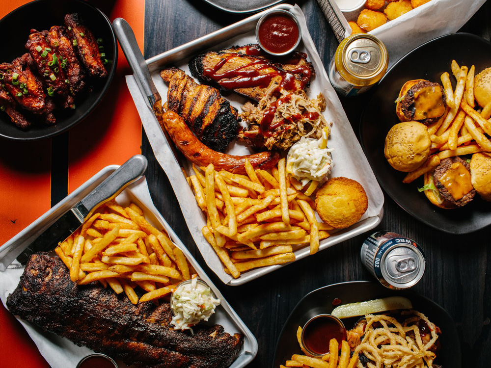 10.0_HDheadquaters_LargeCarouselSlider_Card4_MOTORbar