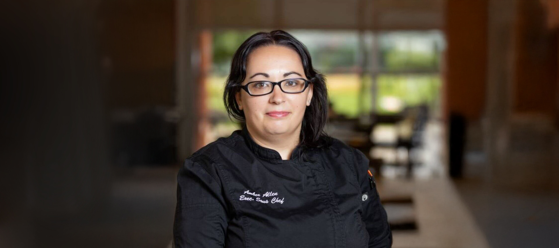 18.0 MOTOR-Bar-Restaurant FullWidthImageSlider Card2 ExecutiveSousChef