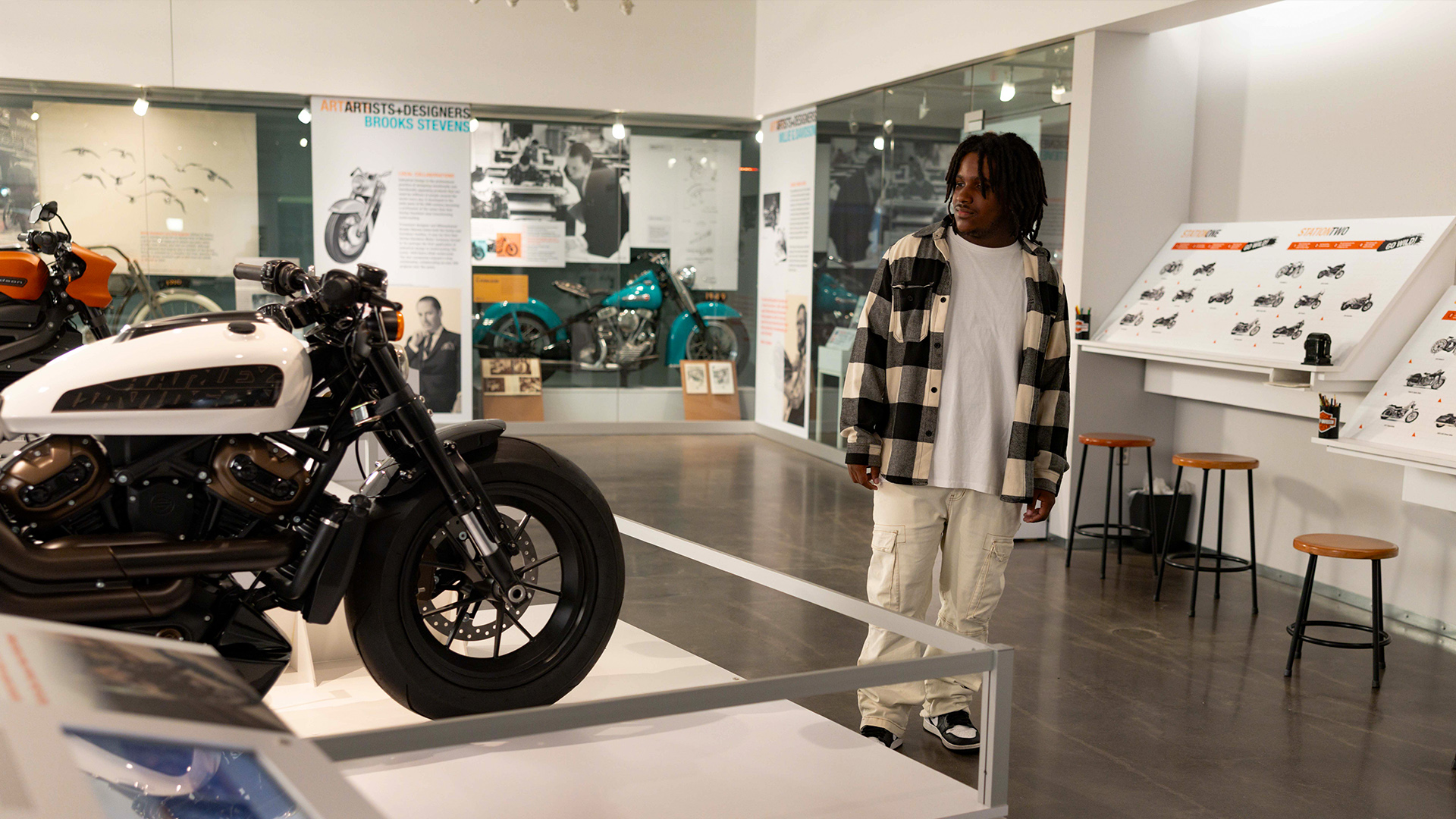 3.1.3_DesignLabExhibit_GallerySignleRowStyle_Card6_DesignLabExhibit