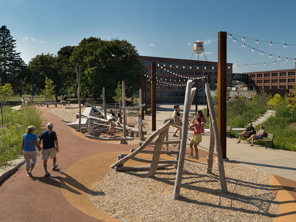 8.0_DavidsonPark_MediaCardZigZag_Card1_VisitThePark