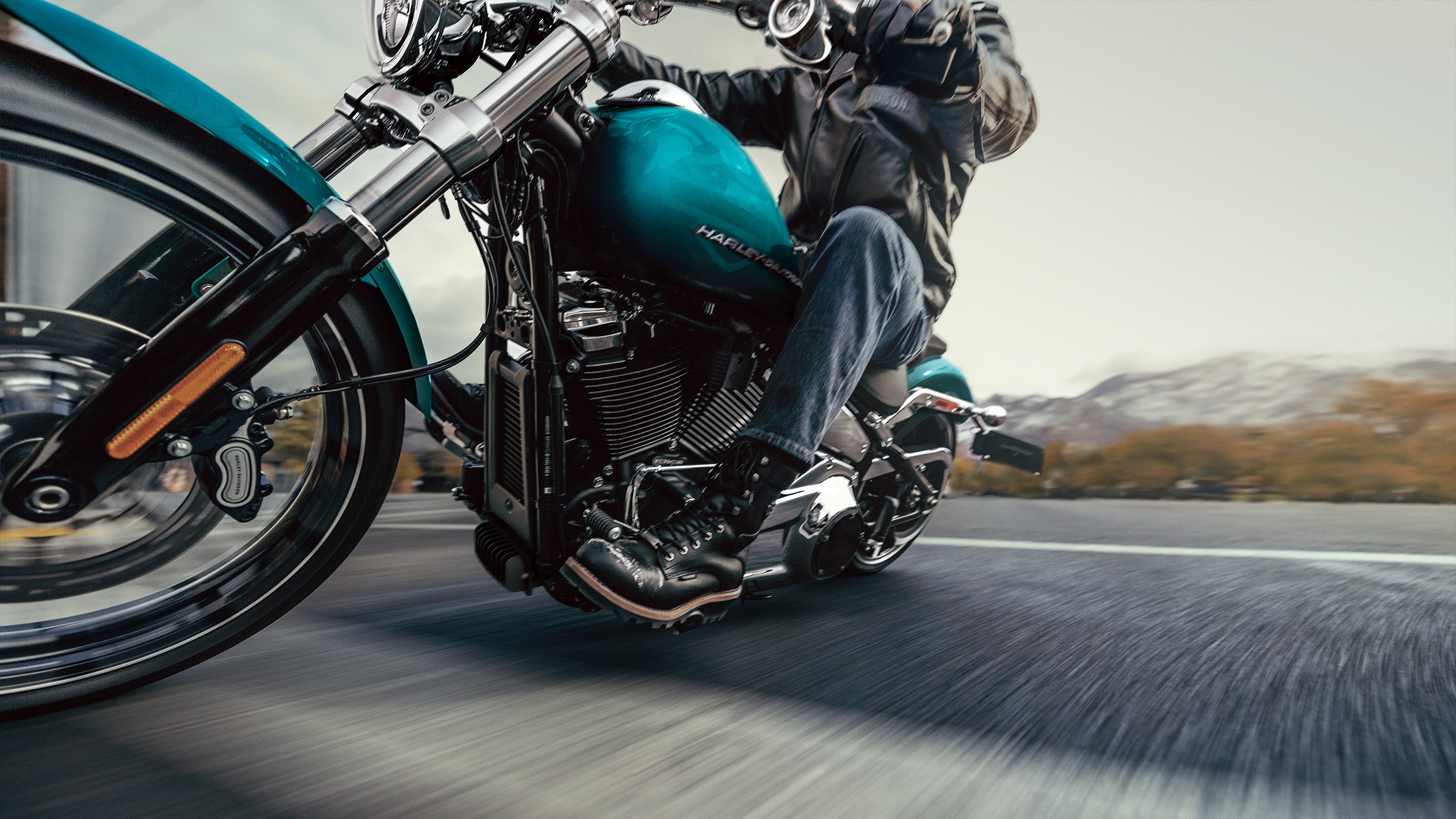 Photo du modèle Breakout 2026 sur la route