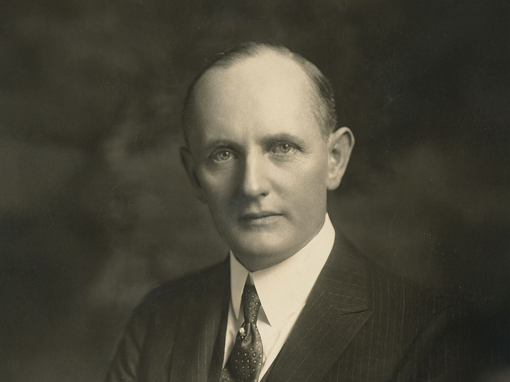 4.2.2_Story2_MediaGrid_Card1_WalterDavidson