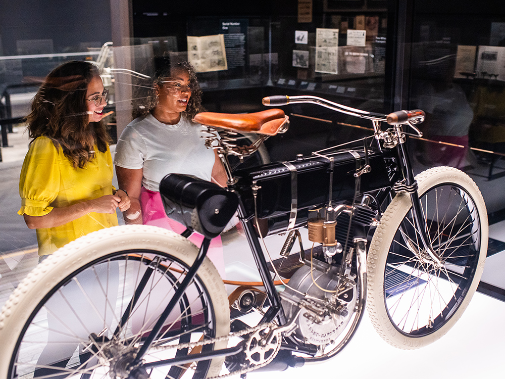 3.1_SpecialExhibits_CarouselSlider_Card4_OtherExhibits