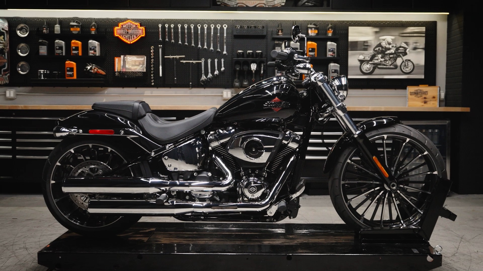 2025 Breakout Walk Around