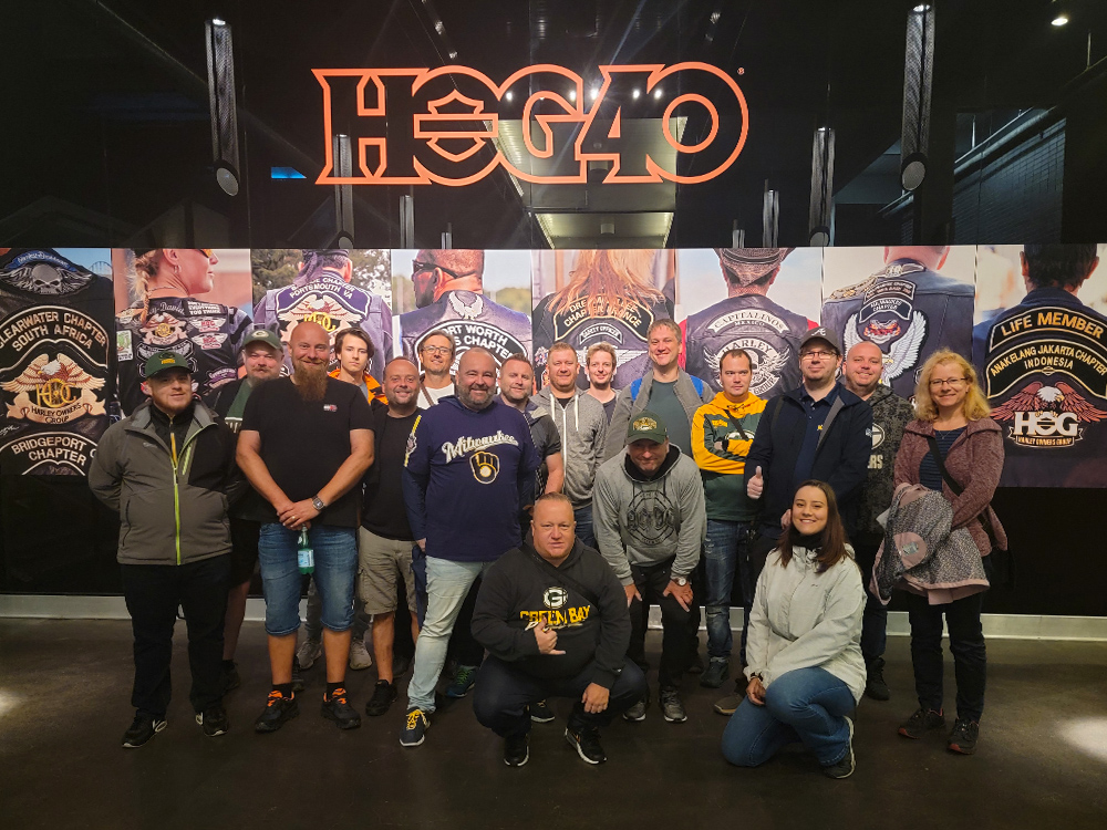 6.0 BringAGroup SmallCarouselSlider1 Card1 AdultsTickets