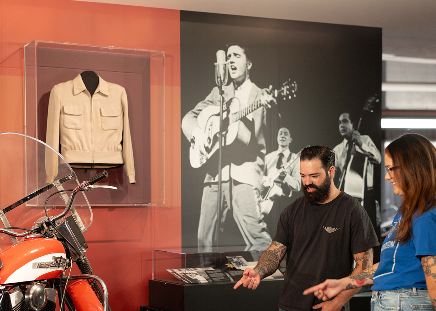 11.1.30 ThisIsMeCelebritiesThatRide ShortHero ElvisBike