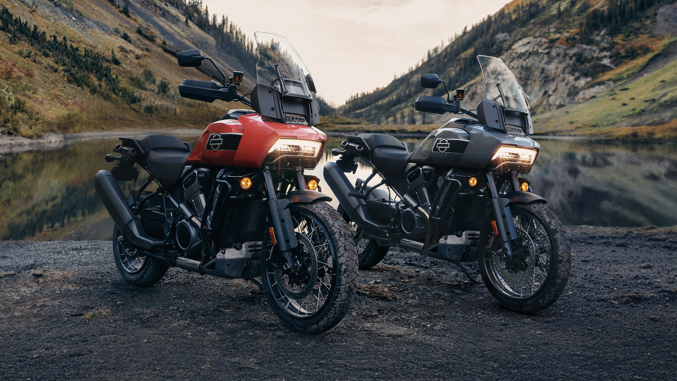 Motocicleta Adventure 2026 - Primer plano