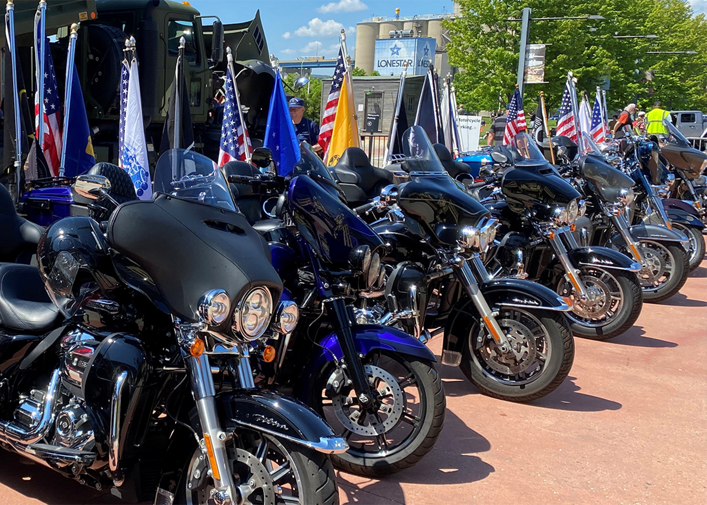 11.1.15_ArmedForcesDay_HeroImage