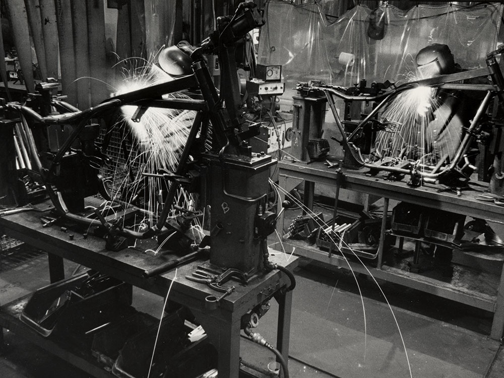 4.2_HistoricStories_ZigZagMedia_Card4_YorkFactory