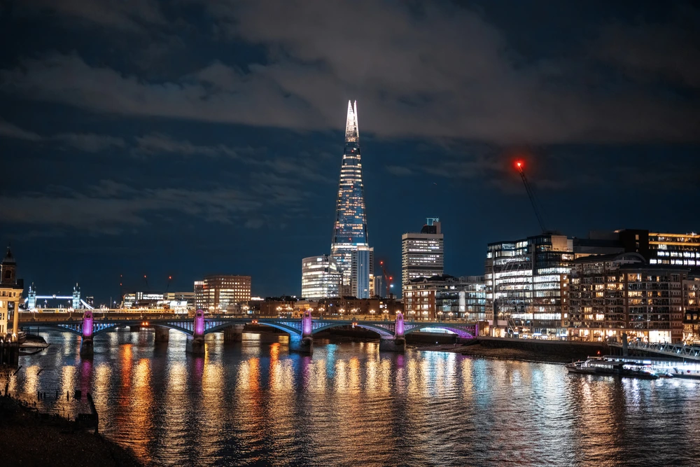 cityscape-of-london-at-evening-united-kingdom