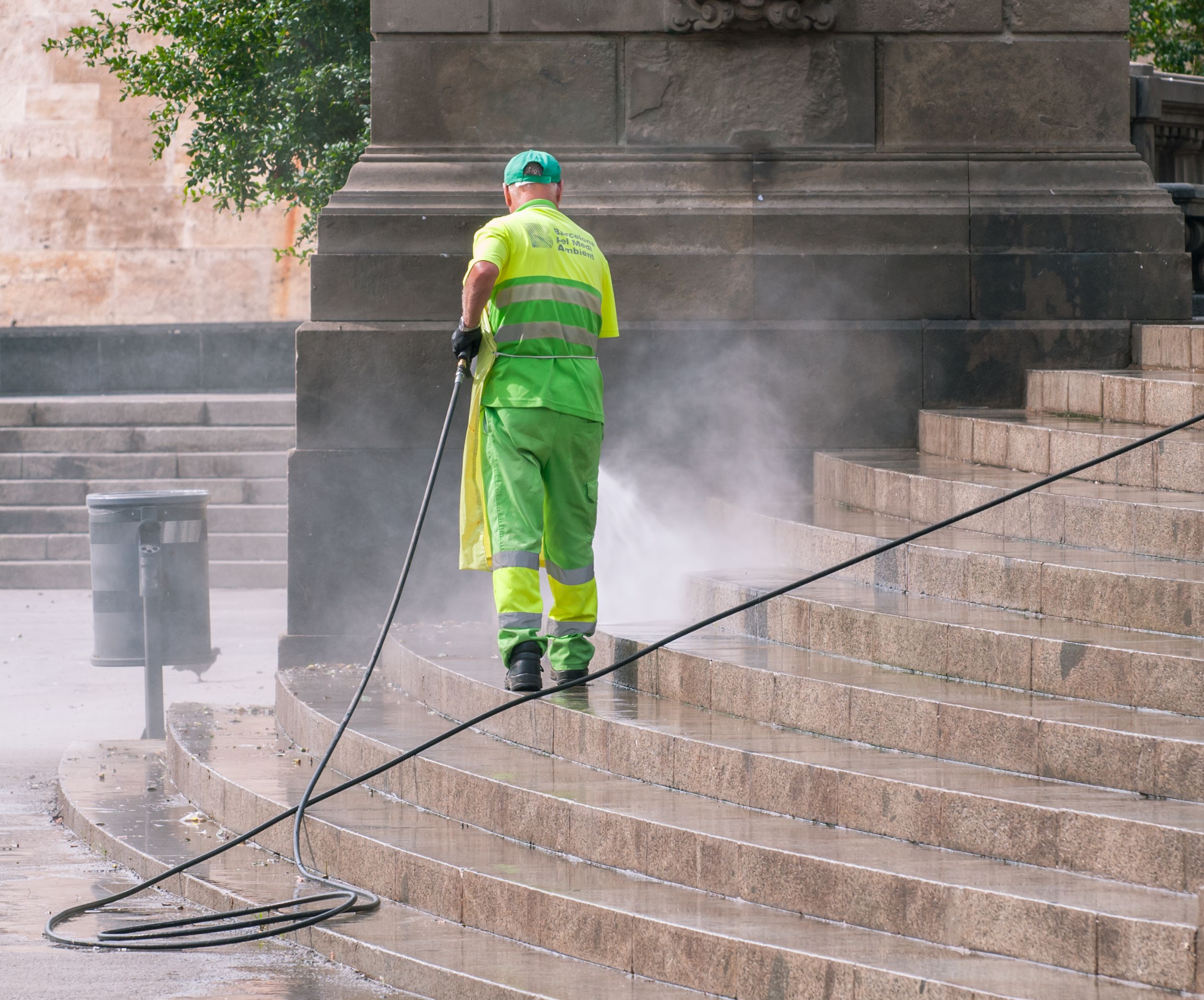 How often should commercial floors be polished in London?