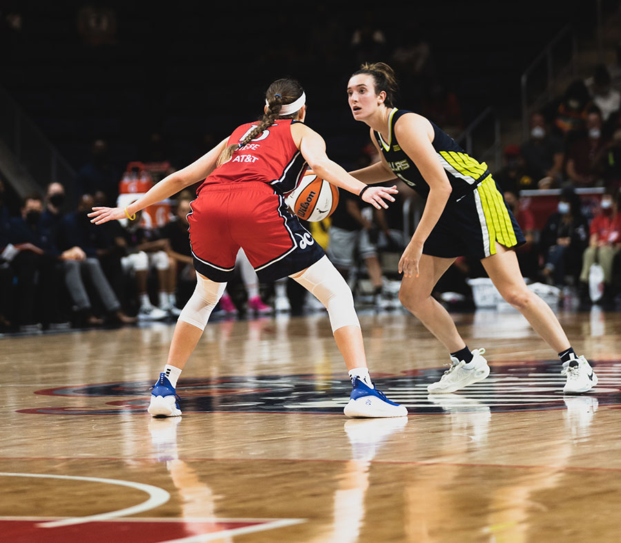 Photo d’une partie de soccer de la Women’s National Basketball Association. 