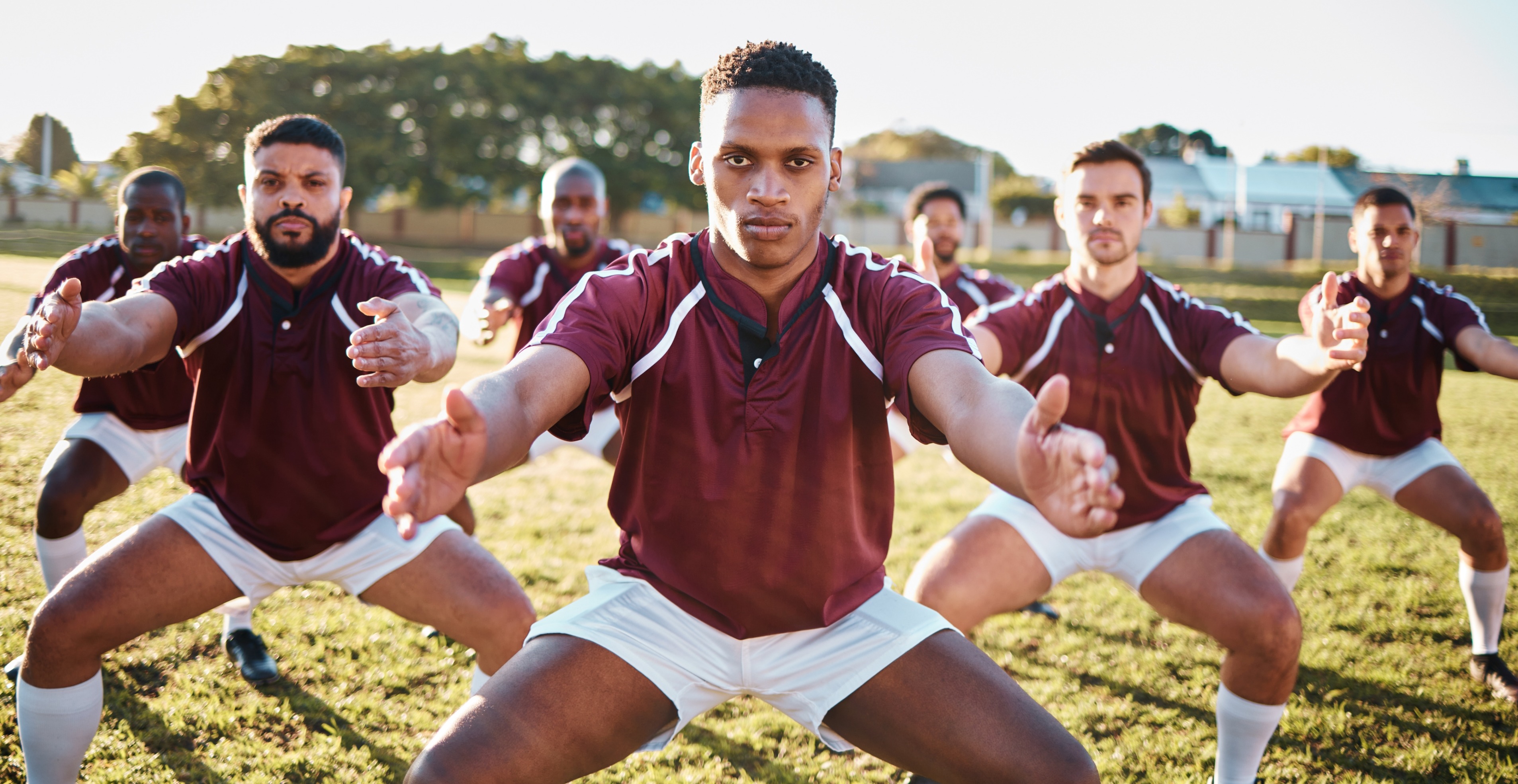 Photo d’athlètes pratiquant un haka.  