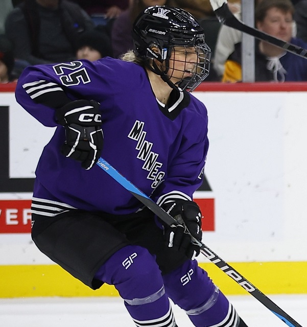 Photo d’Emma Greco, joueuse de hockey pour le LPHF. 