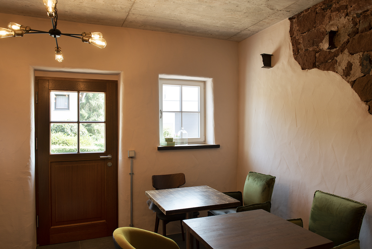 Sorpetaler-Holzfenster Bauernhaus-neues-Gewand-1