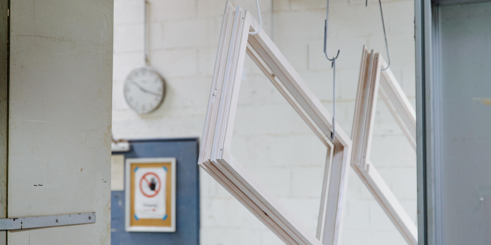 Intermediate coating