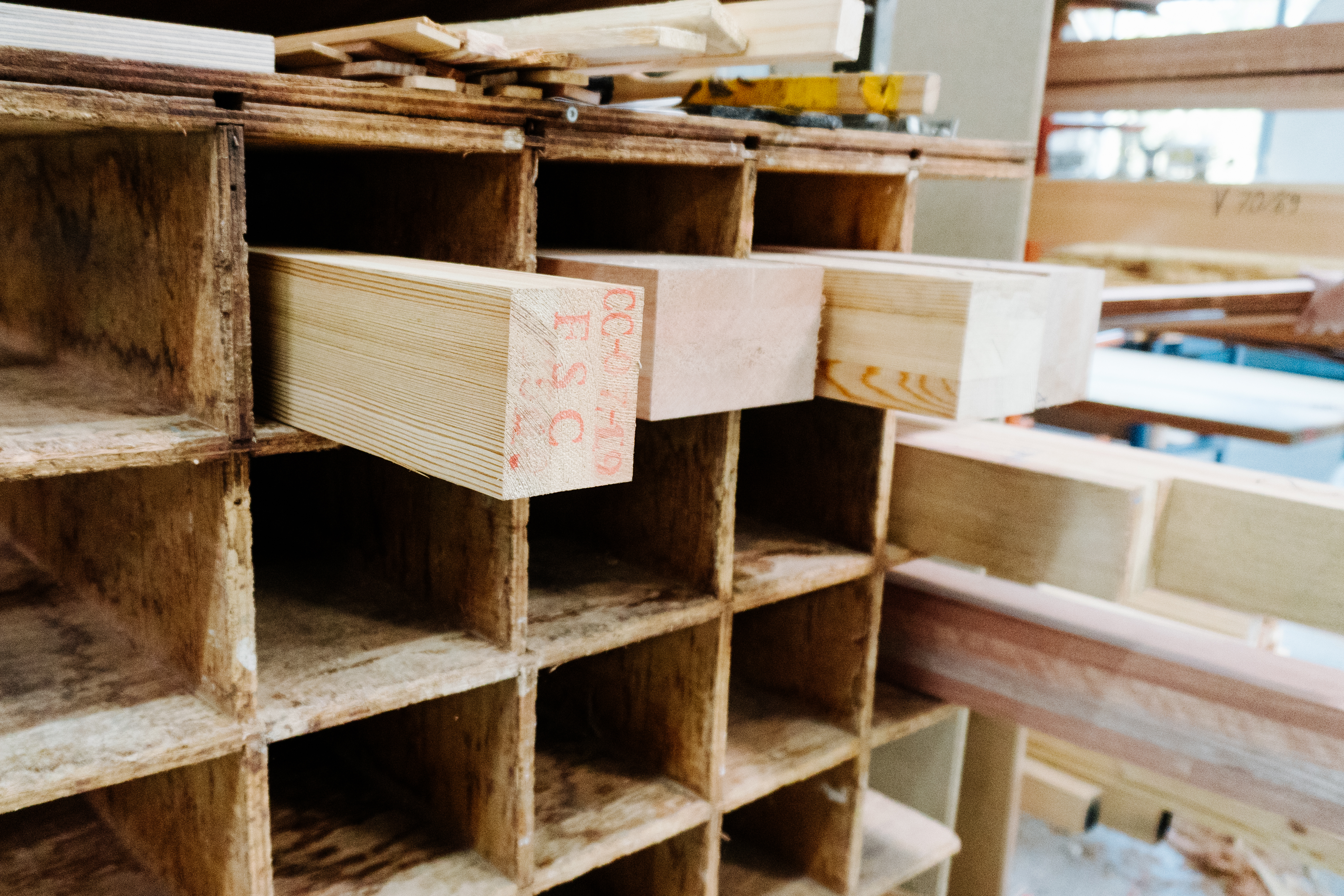 Wir bieten zertifizierte Hölzer