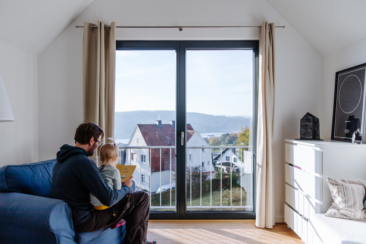 Sorpetaler-Balkontueren-modern-Terassentuer