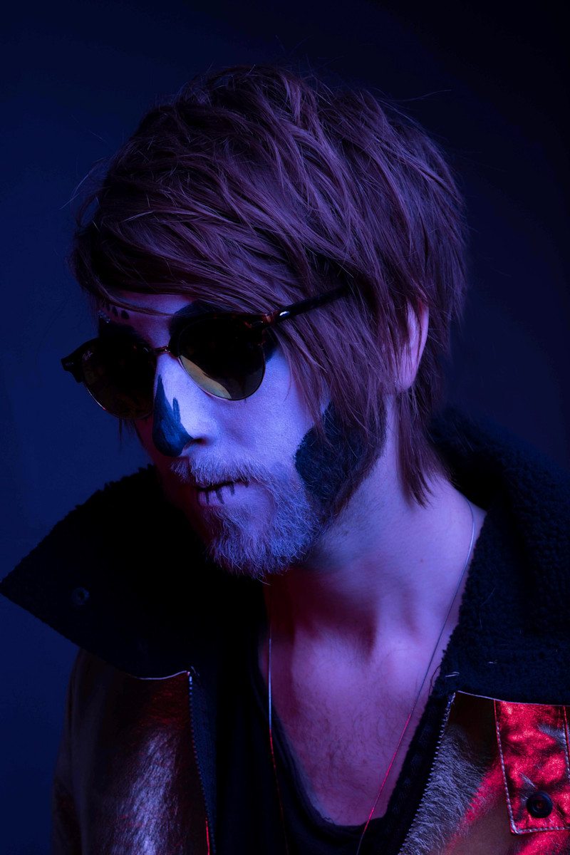 Simon in the blue and golden jacket, DNT RYE