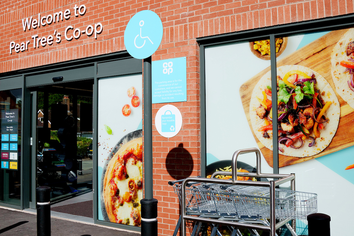 Co-op between Bamber Bridge and Walton le Dale