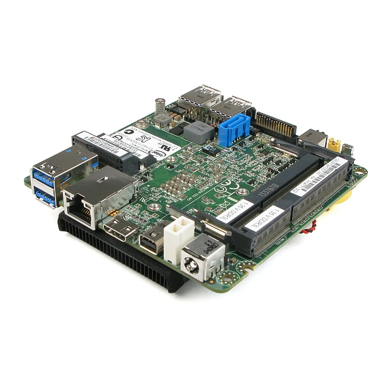 新品 保証有 Intel 禍々しい NUC D34010WYK Core i3-4010U
